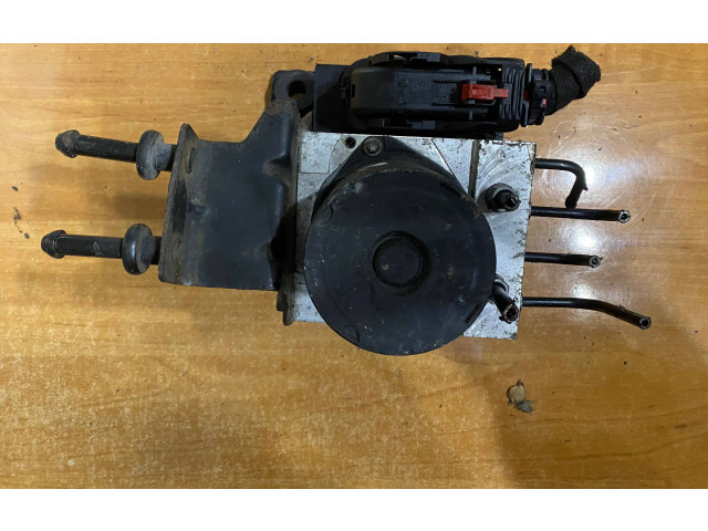 Jednotka ABS 6R0907379E0002, 6P0907379E   Skoda Fabia Mk2 (5J) 2011