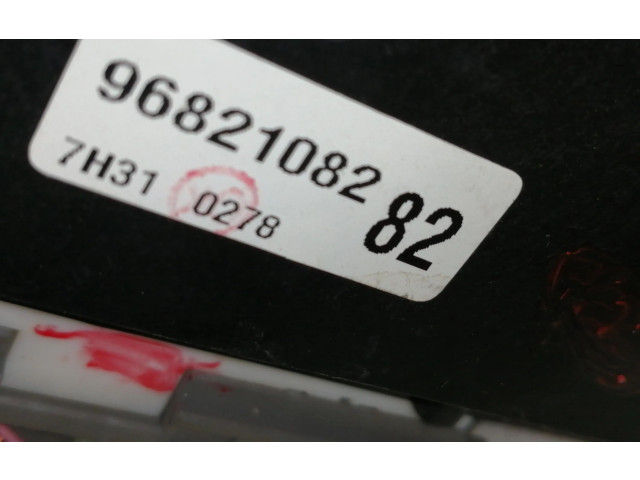 Pojistková skříňka Řídící jednotka BSM 9682108282   Chevrolet Captiva 2006