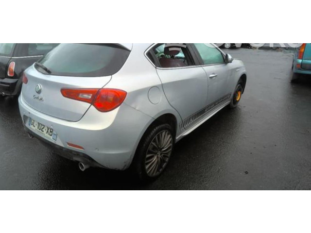 Блок АБС 71775488   Alfa Romeo  Giulietta   -  года