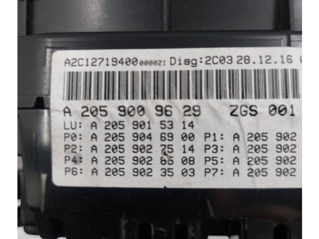 Přístrojová deska  Mercedes-Benz C W205 2017 A2059009629, A2059046900  