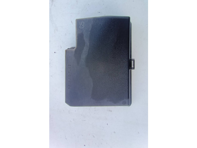   Pojistková skříňka 8266252800   Toyota Yaris 2019