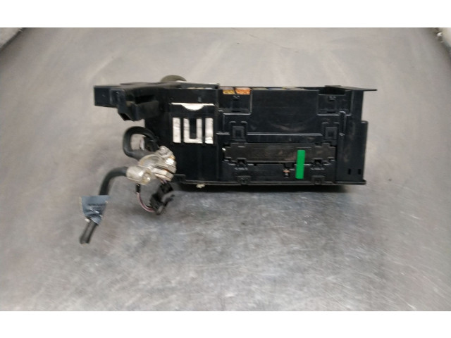   Pojistková skříňka 1695451740   Mercedes-Benz  W169 2004