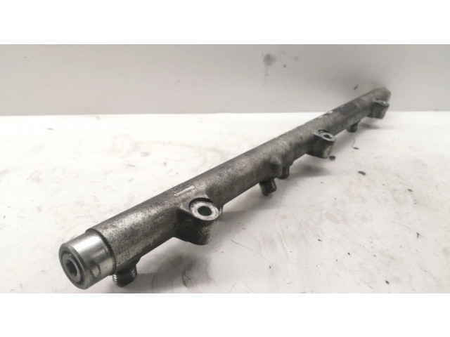 Vstřikovací lišta 0445216002   BMW 3 E46  pro naftový motor 3.0  