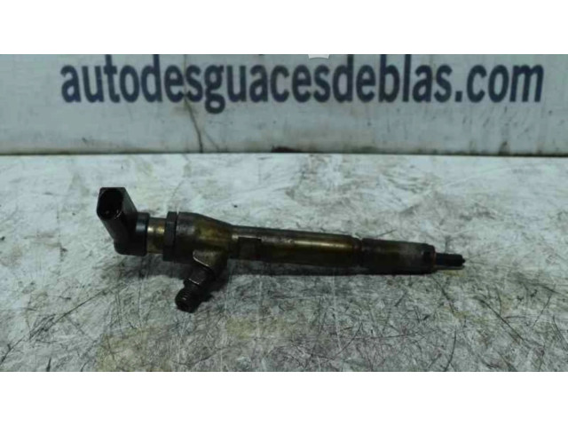 Vstřikovač 8200330253   Renault Megane II     
