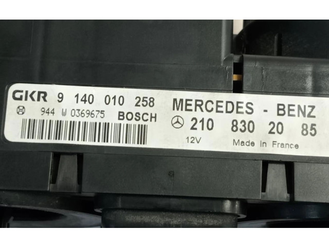 Блок управления климат-контролем 2108302085   Mercedes-Benz C W202