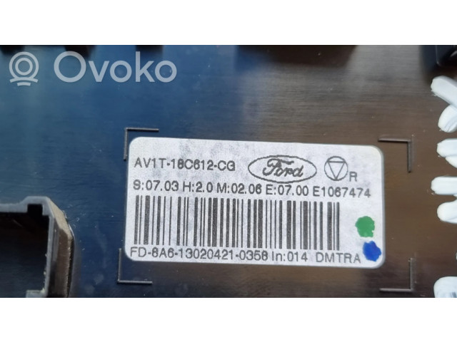 Блок управления климат-контролем AV1T18C612, 12050038   Ford B-MAX