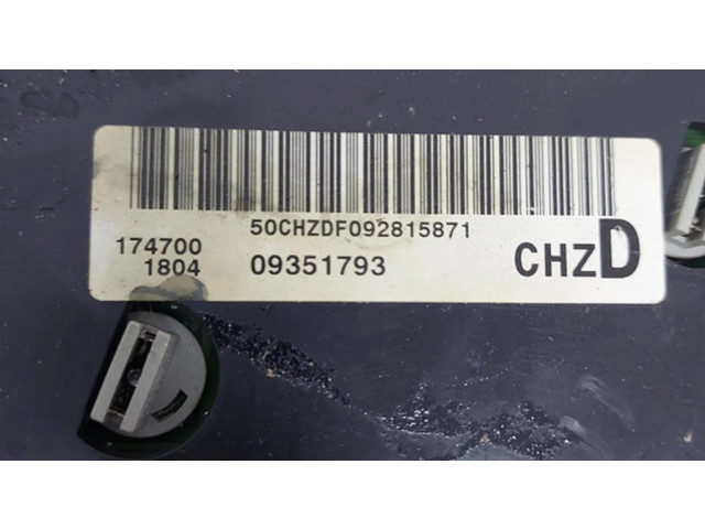 Přístrojová deska  Chevrolet Alero 2001 09351793  