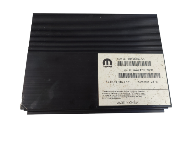 Звукоусилитель 68425657AA, 68425657   Dodge Charger
