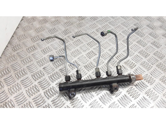 Vstřikovací lišta 9804776780, 163282639   Ford Focus  pro naftový motor 1.5 XWDD 