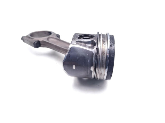 Поршень с шатуном RHR, DW10BTED4   Peugeot 407