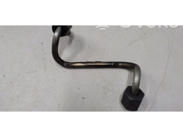 Vstřikovací lišta 13537804236, 13537804236   BMW 5 E39     