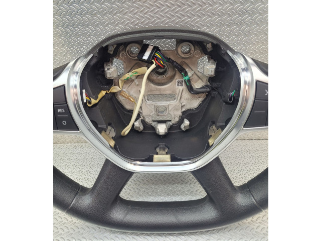 Руль Dacia Spring  2021 -  года 484000099R      