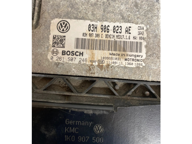 Řídící jednotka 03H906023AE, 03H907309C   Volkswagen Golf IV 2001