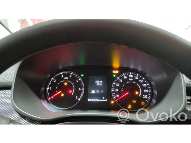 Přístrojová deska  Dacia Logan III 2022 248094533R, 248093711R  