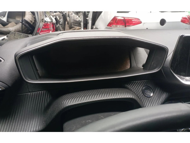 Přístrojová deska  Peugeot 2008 II 2023 26.149  