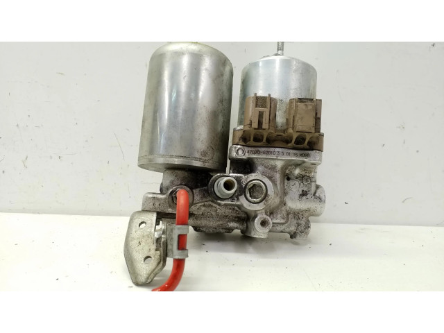 Jednotka ABS 4707052010   Toyota Prius c 2015
