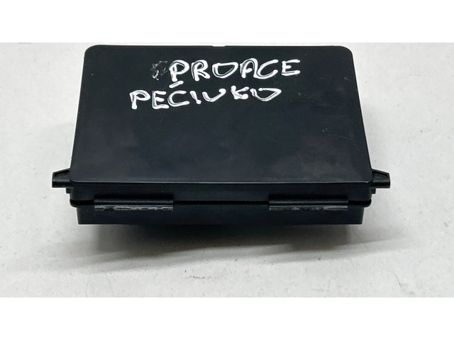 Блок управления климат-контролем 9811039380, 00375855   Toyota Proace