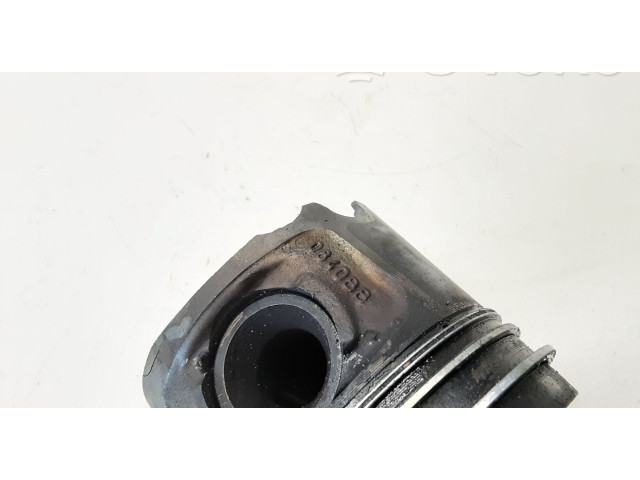  Поршень  0840BB  BMW 1 E81 E87 для дизельного двигателя 1.8