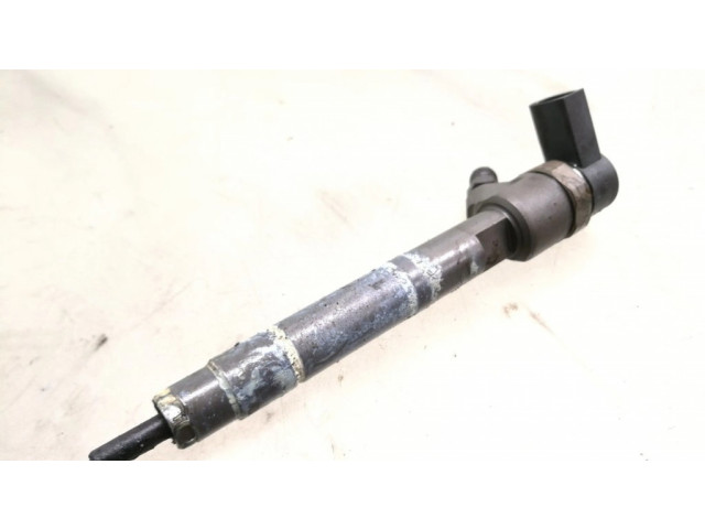 Vstřikovač A6470700087, 0445110192   Mercedes-Benz Vito Viano W639  pro naftový motor 2.1 646982 