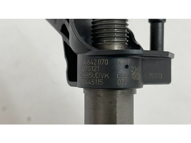 Форсунка 0445115072, 7R768EF    Mercedes-Benz E W211 для дизельного двигателя  3.2