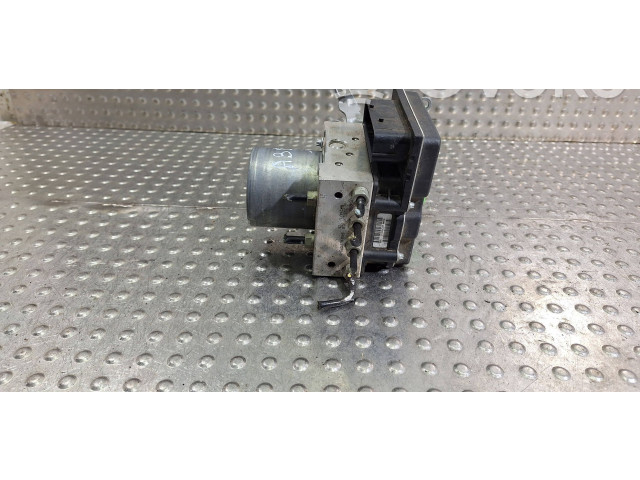 Jednotka ABS 6798991, 6798992   BMW X1 E84 2011