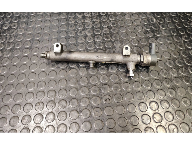 Vstřikovací lišta 057130090T, 057130764ab   Volkswagen Touareg II    CKDA 