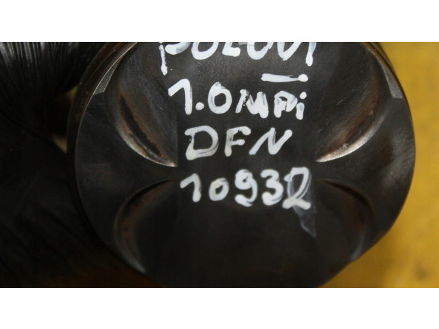 Píst 04EQ   Volkswagen Polo VI     