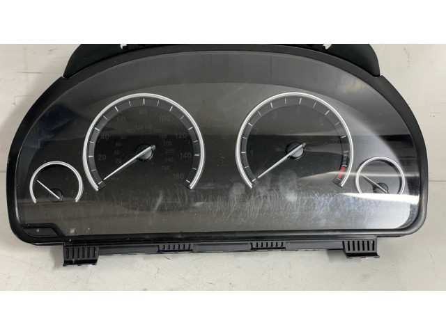 Přístrojová deska  BMW 7 F01 F02 F03 F04 2012 926515601, 9265156  