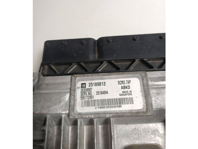 Vstřikovací lišta 25189813, 28359587   Opel Antara     