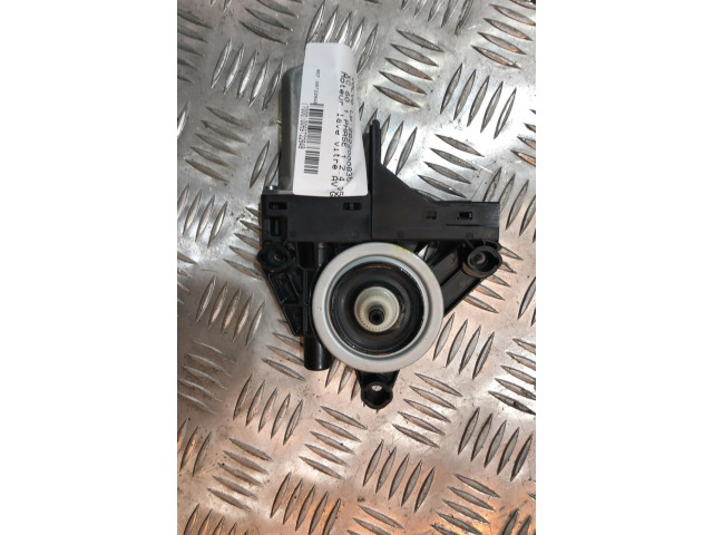 Передний двигатель механизма для подъема окон     31253061    Volvo XC60 