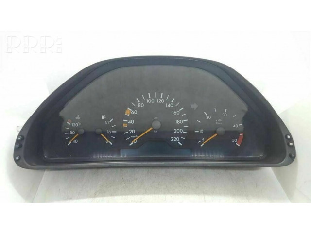 Přístrojová deska  Mercedes-Benz E W210 2001 2105400311  