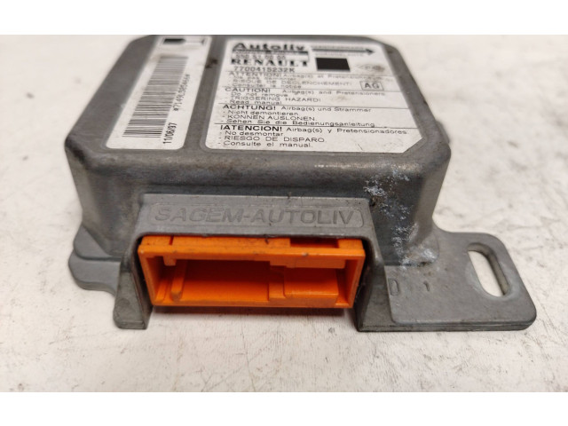 Блок подушек безопасности 7700415232K, 550510000   Renault Scenic I
