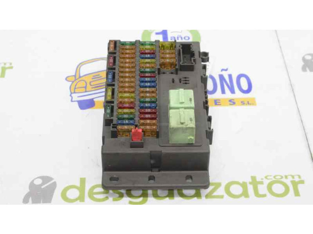 Блок предохранителей 6906600, 6906600   Mini One - Cooper R50 - 53    
