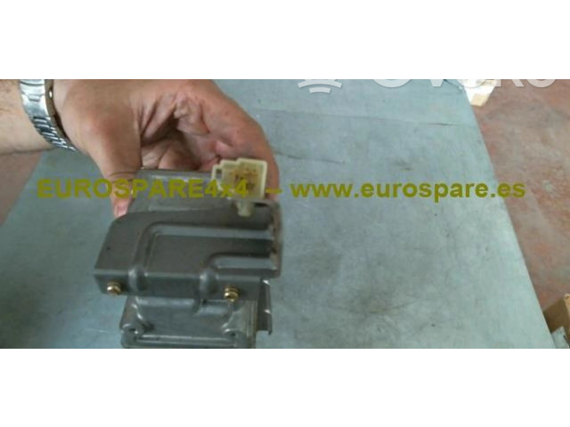   Pojistková skříňka MB863942   Mitsubishi Montero 1999