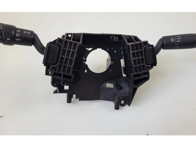 Переключатель дворников BN9G17D958   Mazda 3 I