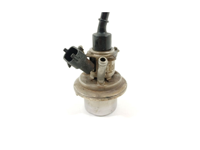 Vstřikovač A0004901113   Mercedes-Benz C W205    OM 651.921 