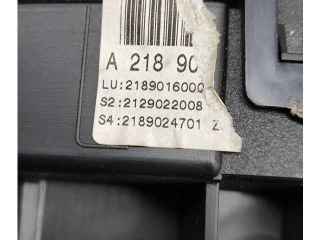 Přístrojová deska  Mercedes-Benz CLS C218 X218 2014 A2189024701, A2189016000  