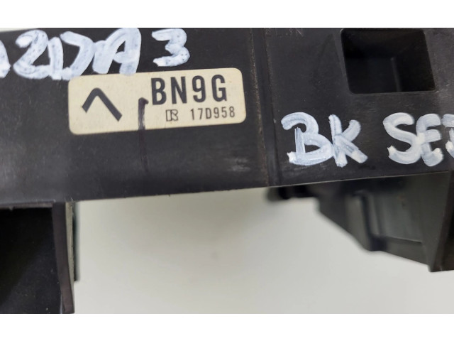 Переключатель дворников BN9G17D958   Mazda 3 I