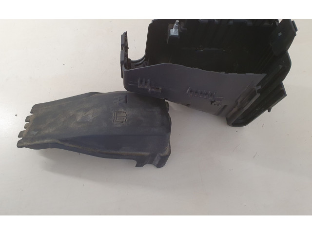   Pojistková skříňka 6G9T14A067CA   Volvo S80 2007