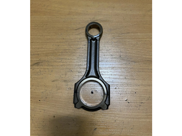 Ojnice  235102A900, 235102A400    KIA Sportage  