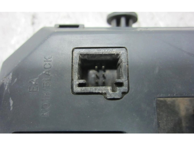   Pojistková skříňka 9666951980   Peugeot 207 2013