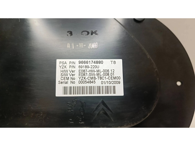 Přístrojová deska  Peugeot 5008 2010 9666174880, 00054845  