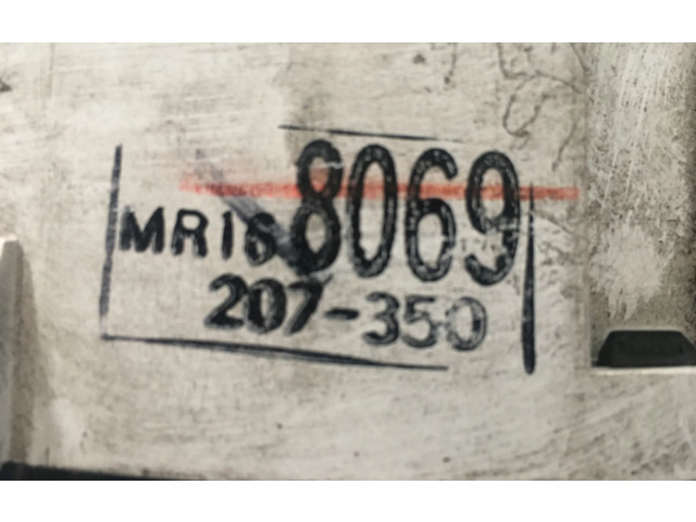 Přístrojová deska  Mitsubishi Colt  MR168069  