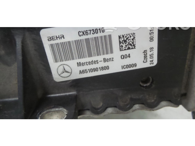 Интеркулер  A6510901800, A6510900314   Mercedes-Benz C W205 