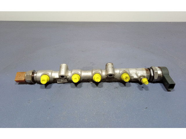 Топливная рампа 057130764AB, 057130764AB   Seat Ibiza IV (6J,6P)  