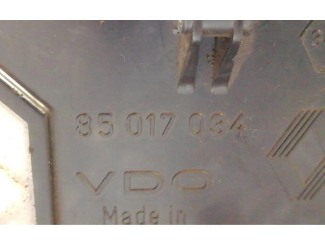Панель приборов 85017034   Renault Safrane       
