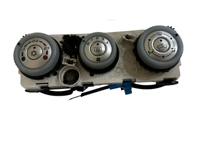 Блок управления климат-контролем PMN164569U, 69660002   Mitsubishi Colt