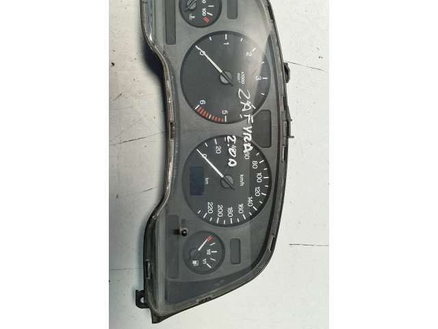 Přístrojová deska  Opel Zafira A 2002 09228757, D130999  