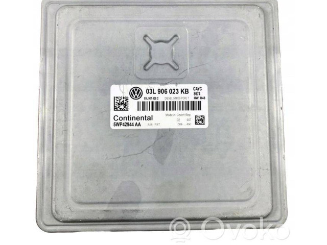 Řídící jednotka 03L906023KB, 5WP42944AA   Volkswagen Beetle A5 2015