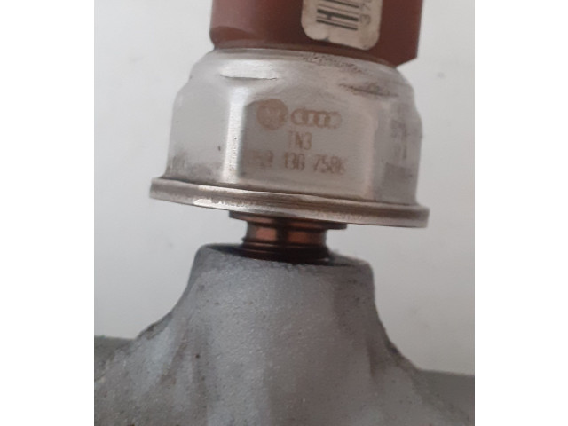 Vstřikovací lišta 059130758K, 059130089AH   Audi A5 8T 8F    CGKA 